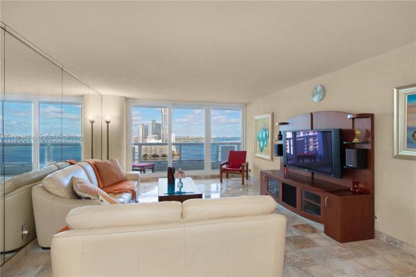The Grand, 1717 N Bayshore Dr #2635, Miami, Florida 33132, image 2