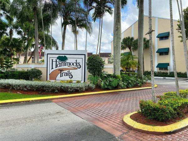 Hammocks Trails, 15275 SW 107th Ln #114, The Hammocks, Florida 33196, image 2