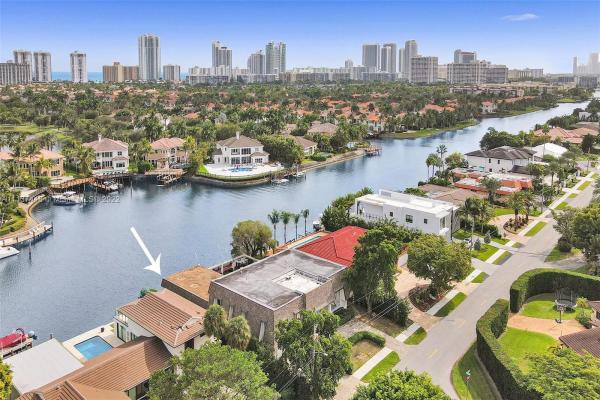 Hollywood Golf Estates, 1101 Diplomat Pkwy, Hollywood, Florida 33019, image 1