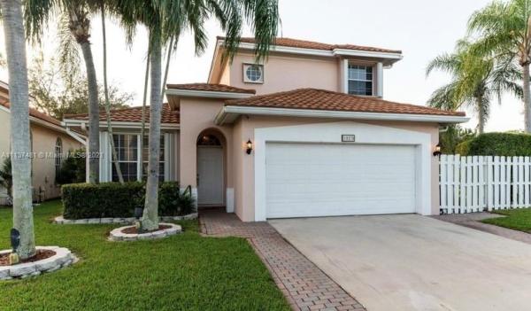 Lawrence Grove, 1023 W Fairfax Cir W, Boynton Beach, Florida 33436, image 2