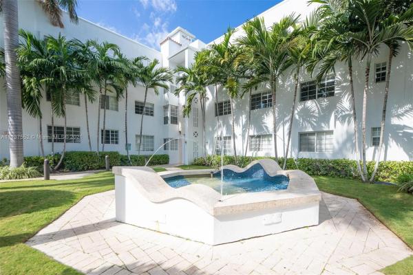 1300 Social Club, 1300 Pennsylvania Ave #204, Miami Beach, Florida 33139, image 2
