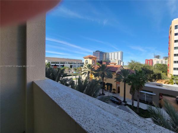 City Palms, 480 Hibiscus St #305, West Palm Beach, Florida 33401, image 2