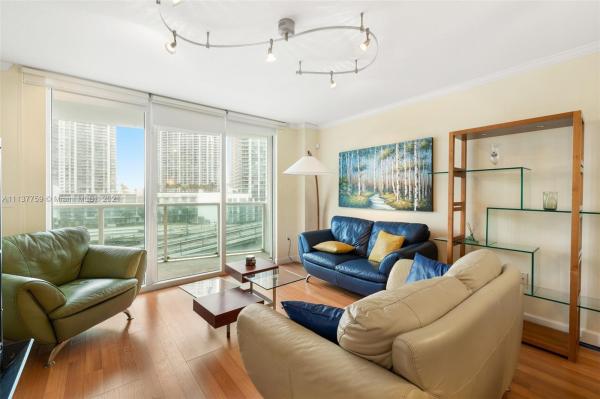 Brickell On The River North Tower, 31 SE 5th St #905, Miami, Florida 33131, image 2