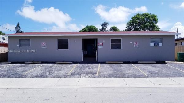 Pleasant Heights, 1245 W 35th St, Riviera Beach, Florida 33404, image 1