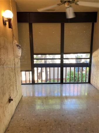 Northlake Village At The California Club, 840 NE 199th St #203B, Ives Estates, Florida 33179, image 2