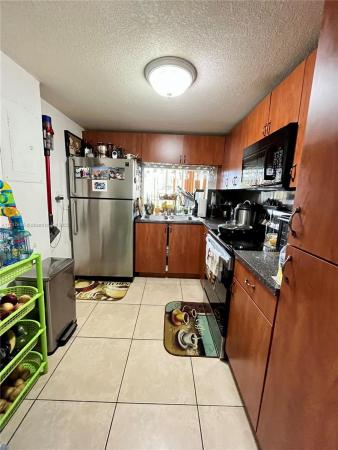 Versailles Gardens, 9411 SW 4th St #107, Fountainebleau, Florida 33174, image 2