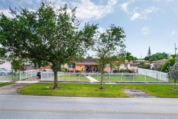 Harwood Village, 7030 SW 16th St, Coral Terrace, Florida 33155, image 2