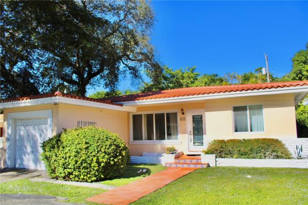 Coral Gables Country Club, 629 Bird Rd, Coral Gables, Florida 33146, image 2