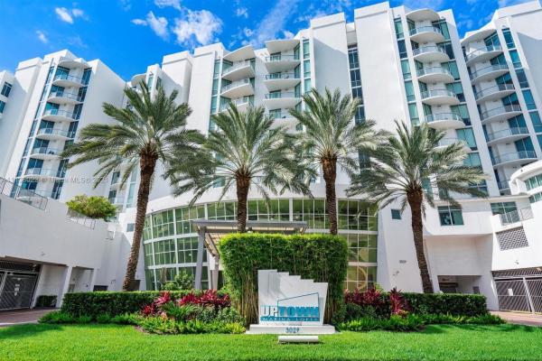 Uptown Marina Lofts, 3029 NE 188th St #325, Aventura, Florida 33180, image 2