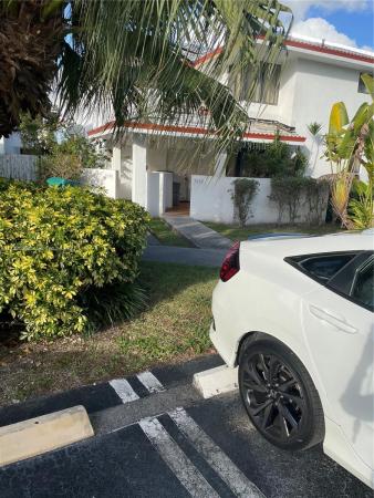 Esprit, 9652 SW 138th Ave #9652, The Hammocks, Florida 33186, image 2