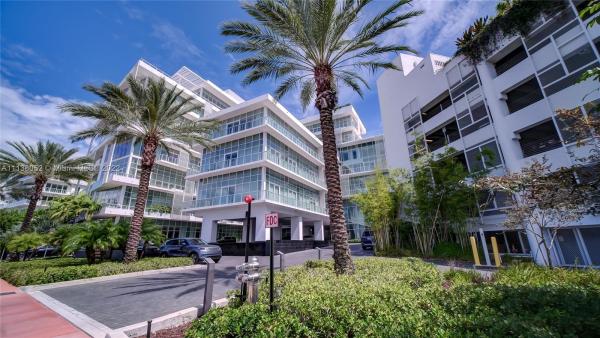 The Ritz-Carlton South Beach, 4701 N Meridian Ave #502, Miami Beach, Florida 33140, image 1