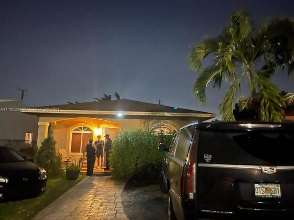 Hialeah Heights, 3085 NW 61st St, Brownsville, Florida 33142, image 1