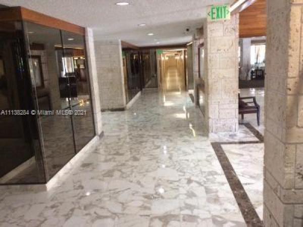 Winston Towers 500, 301 174th St #507, Sunny Isles Beach, Florida 33160, image 2