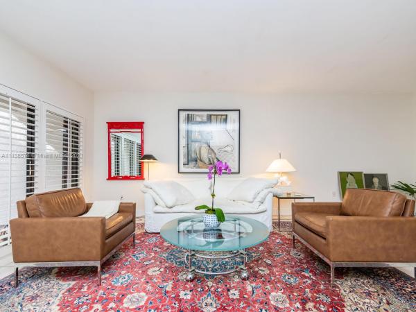 Biltmore Court Villas, 2600 Cardena St #4, Coral Gables, Florida 33134, image 1