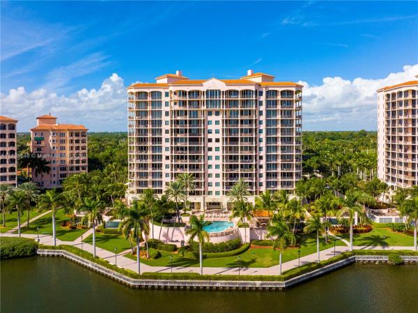Verona At Deering Bay, 13627 Deering Bay Dr #504, Coral Gables, Florida 33158, image 2