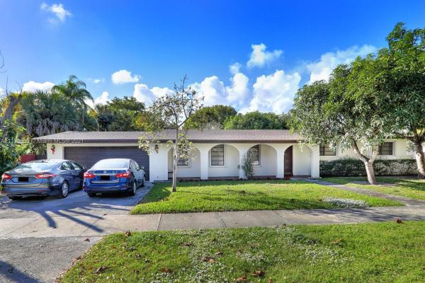 Cowan, 12700 SW 82nd Ave, Pinecrest, Florida 33156, image 2