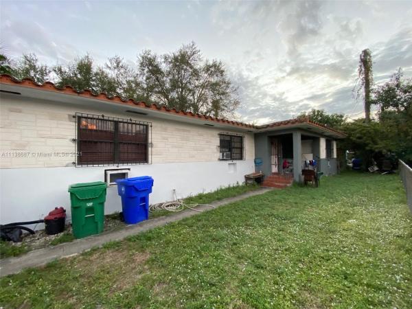 Floree, 5500 NW 1st Ct, Miami, Florida 33127, image 2