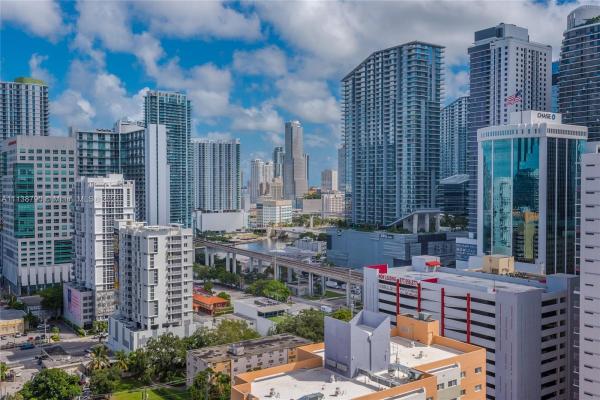 Brickell Ten, 1010 SW 2nd Ave #LPH02, Miami, Florida 33130, image 2