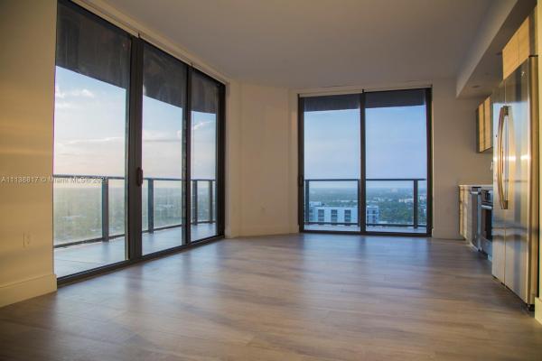 Hyde Midtown, 121 NE 34th St #2616, Miami, Florida 33137, image 2