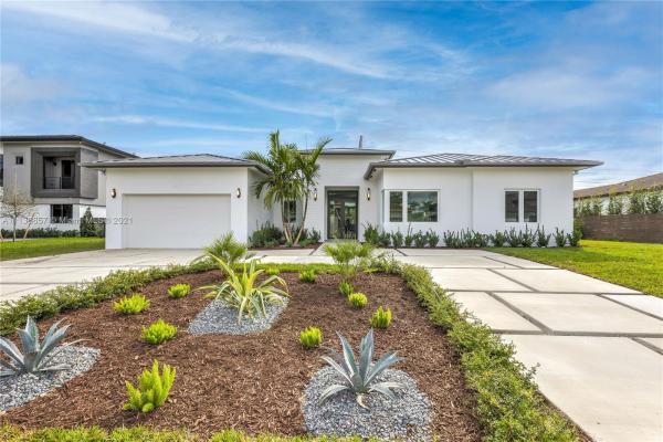 Matagar Estates, 10370 SW Sw 131st Ter, Kendall, Florida 33176, image 2