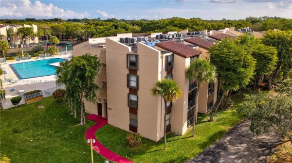 Promenade At Kendale Lakes, 14415 SW 88th St #G212, Kendall, Florida 33186, image 2