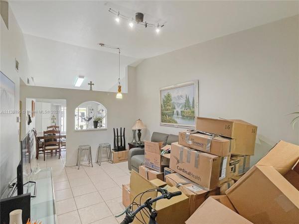 San Marco Villas, 6922 NW 179th St #209-5, Hialeah, Florida 33015, image 1