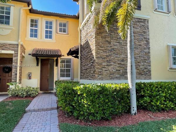The Shores At Isles Of Bayshore, 9323 SW 227th St #7-5, Cutler Bay, Florida 33190, image 2
