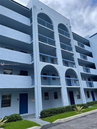 Bleau Grotto, 9440 Fontainebleau Blvd #205, Fountainebleau, Florida 33172, image 2