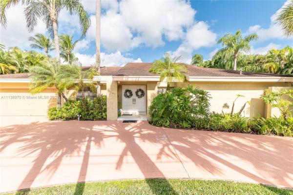 8841 SW 76th St, Sunset, Florida 33173, image 2
