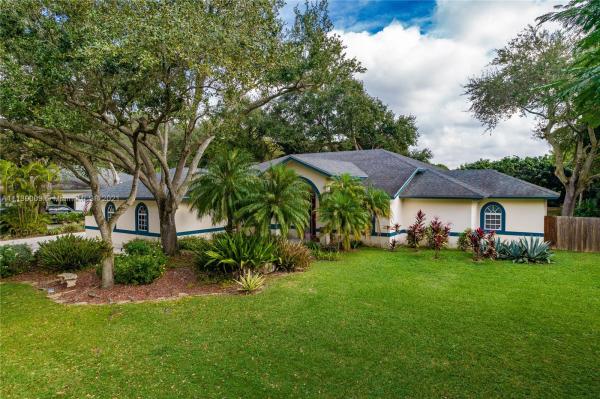 Country Ridge Estates, 26605 SW 173rd Ct, Redland, Florida 33031, image 2