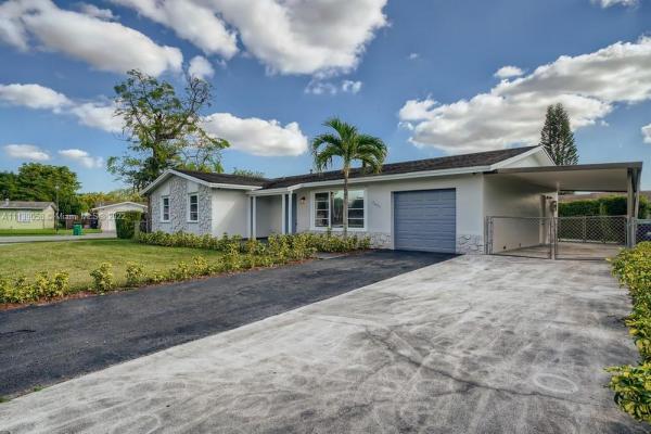 Winston Park, 7451 SW 134th, Kendale Lakes, Florida 33183, image 2