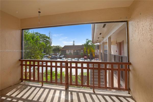 Pine Grove, 11275 SW 88th St #K204, Kendall, Florida 33176, image 2