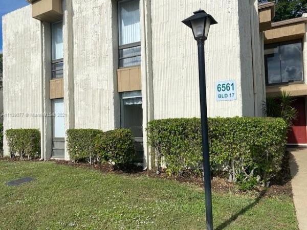Woodhaven, 6561 Spring Bottom Way #134, Boca Raton, Florida 33433, image 2