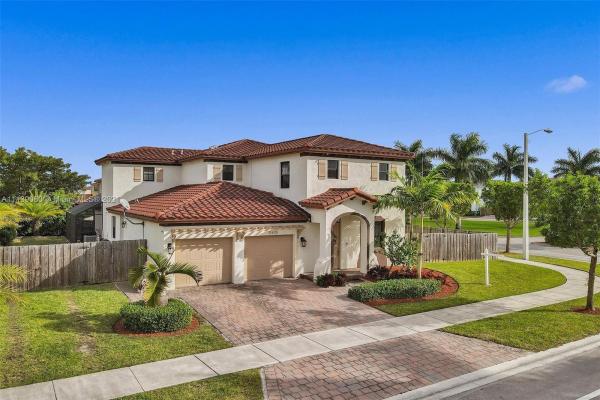 Venetian Parc, 17475 SW 153rd Ave, Richmond West, Florida 33187, image 2