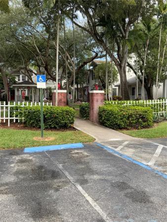 Villas Of Deerwood, 12213 SW 144th Ter, Three Lakes, Florida 33186, image 2