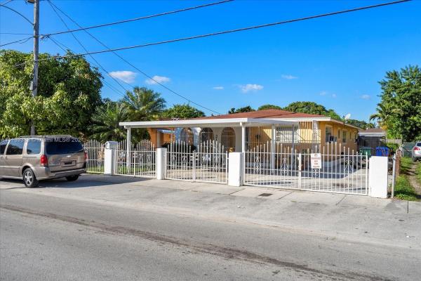 Garden Park, 2125 NW 32nd St, Miami, Florida 33142, image 1