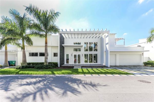 Oasis Park Square At Doral, 8256 NW 34th Dr, Doral, Florida 33122, image 1