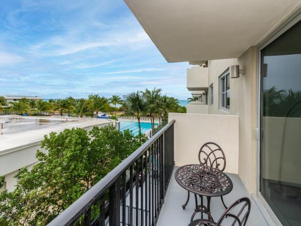 Manatee, 9273 Collins Ave #309, Surfside, Florida 33154, image 1