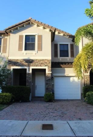 Gardens By The Hammocks, 15087 SW 118th Ln #15087, The Hammocks, Florida 33196, image 2