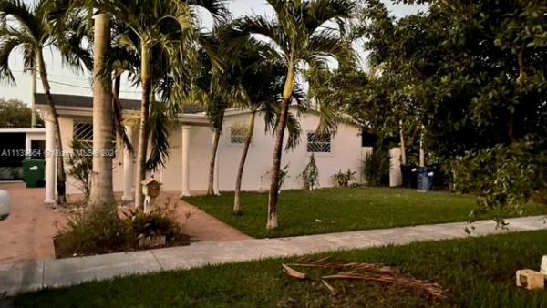 Sweetwater Groves, 11211 SW 7th Ter, Sweetwater, Florida 33174, image 2