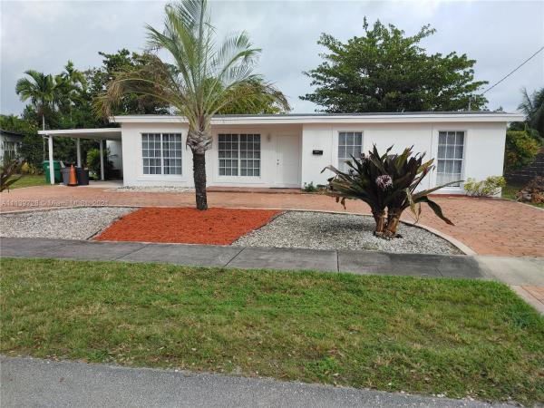 Westwood Lakes Residential, 10781 SW 47th St, Westwood Lakes, Florida 33165, image 2