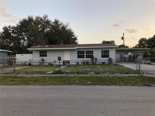 Carol City, 3850 NW 171st St, Miami Gardens, Florida 33055, image 2
