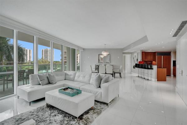 Towers Of Porto Vita North, 20155 NE 38th Ct #505, Aventura, Florida 33180, image 2