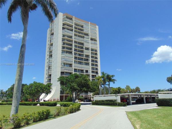 Washington Tower, 2000 Presidential Way #403, West Palm Beach, Florida 33401, image 2