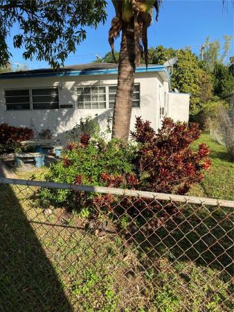 Gladeview No HOA, 2371 NW 66th St, Gladeview, Florida 33147, image 1