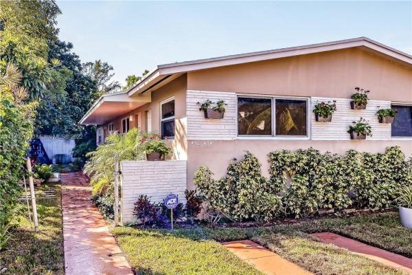 Baywood, 434 NE 71st St, Miami, Florida 33138, image 2