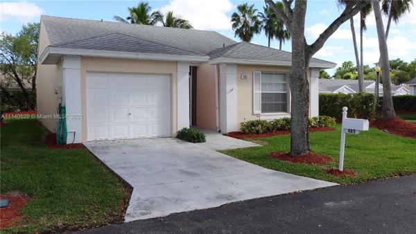 North Gate, 485 SE 21st Ln, Homestead, Florida 33033, image 2