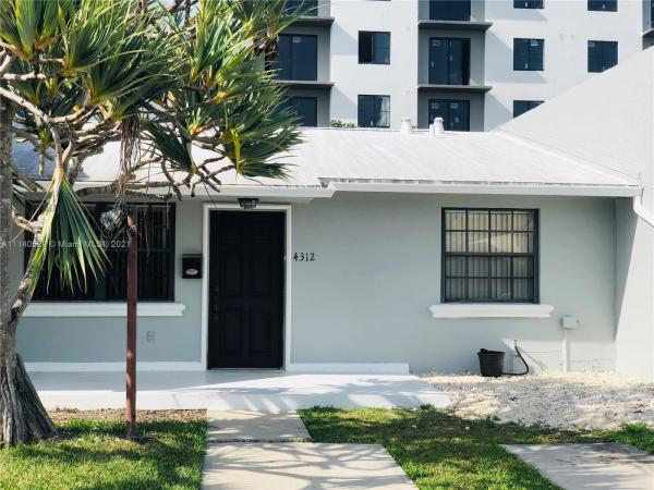 El Escorial, 4312 SW 69th Ave #4312, Glenvar Heights, Florida 33155, image 2