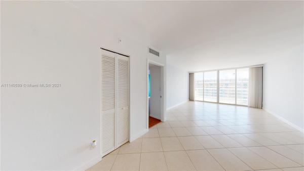 5600 Collins, 5600 SE Collins Ave #17D, Miami Beach, Florida 33140, image 2