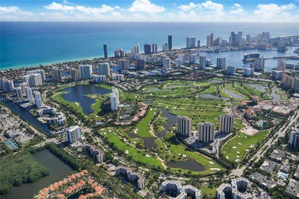 Turnberry Village North Tower, 20000 E Country Club Dr #301, Aventura, Florida 33180, image 2
